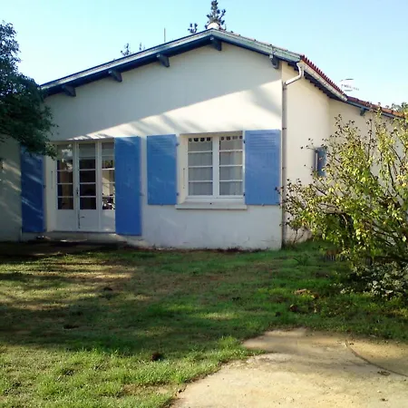 Maisonnette Paisible 4/6 Pers, Proche Plage, Animaux Sur Demande - Fr-1-476-61 Ferienhaus La Faute-sur-Mer